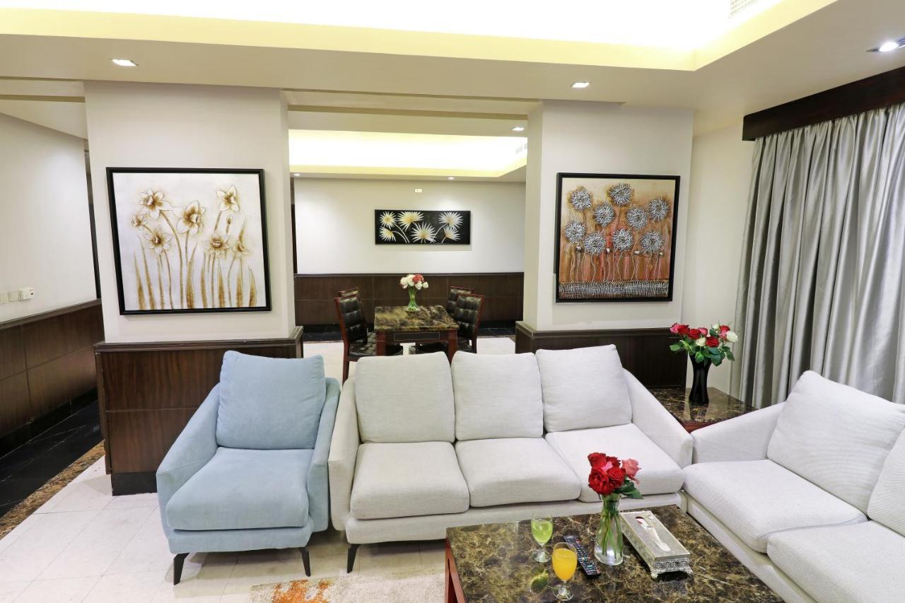 Orans Suites 4 Jeddah Bagian luar foto