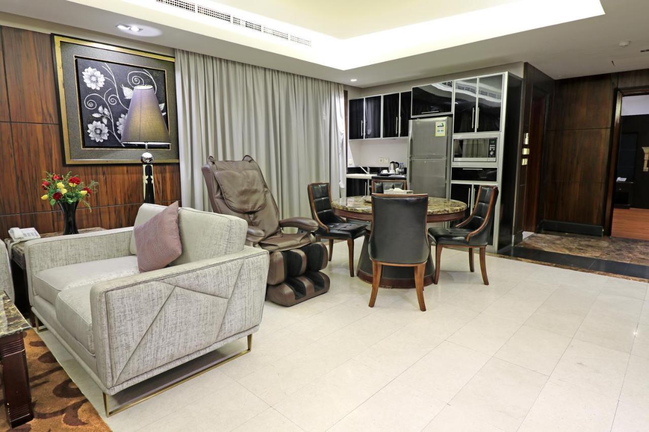 Orans Suites 4 Jeddah Bagian luar foto