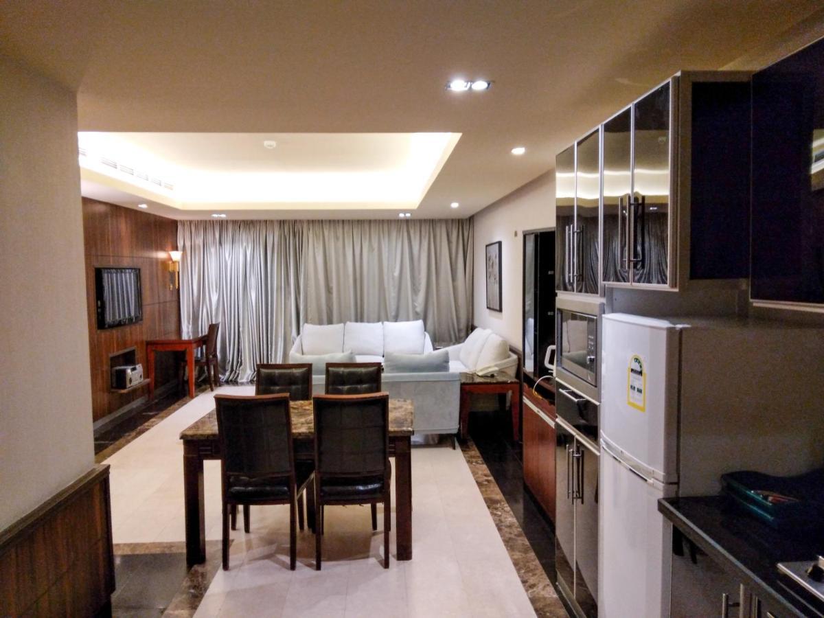 Orans Suites 4 Jeddah Bagian luar foto